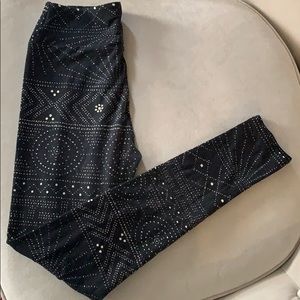 LuLaRoe Black and beige leggings
